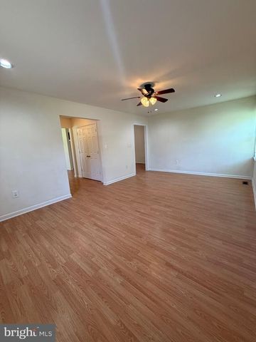 7112 SHARON RD, Fredericksburg, VA 22407