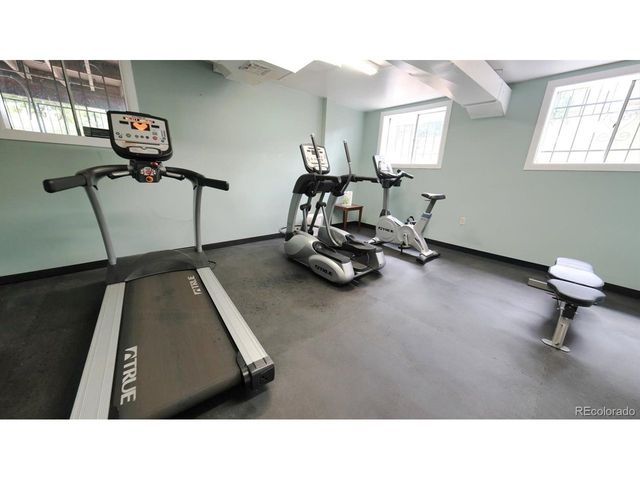 3292 S Onieda Way, Denver, CO 80224