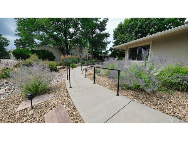 3292 S Onieda Way, Denver, CO 80224