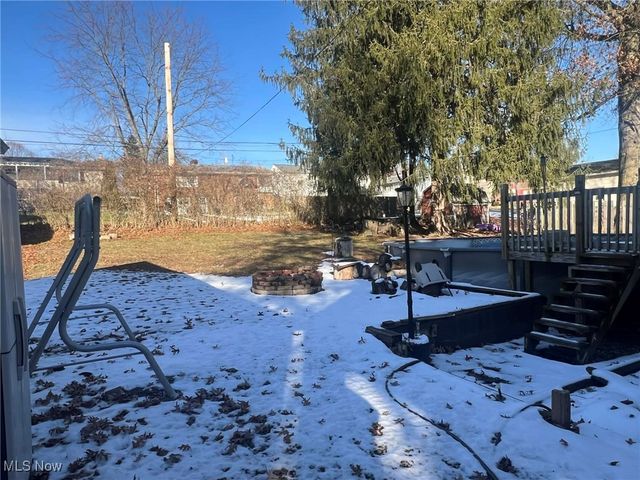 121 Park Drive, St Clairsville, OH 43950