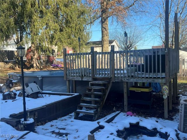 121 Park Drive, St Clairsville, OH 43950