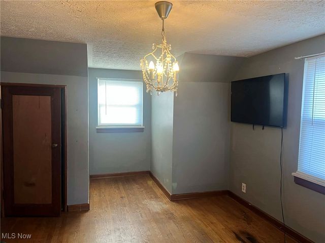 121 Park Drive, St Clairsville, OH 43950