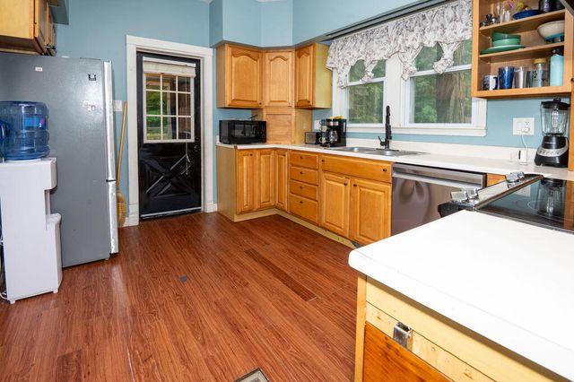 436 E Division Street, Dowagiac City, MI 49047