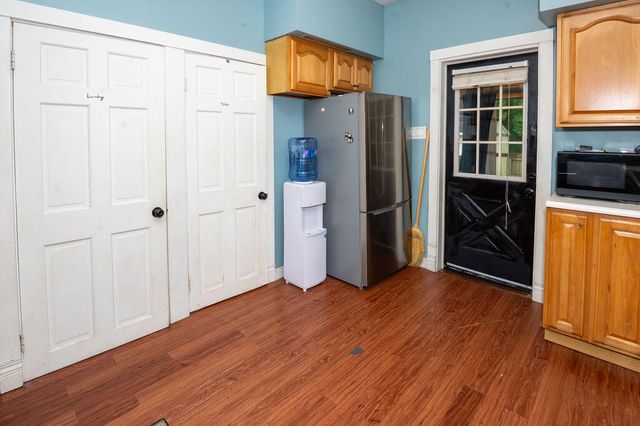 436 E Division Street, Dowagiac City, MI 49047