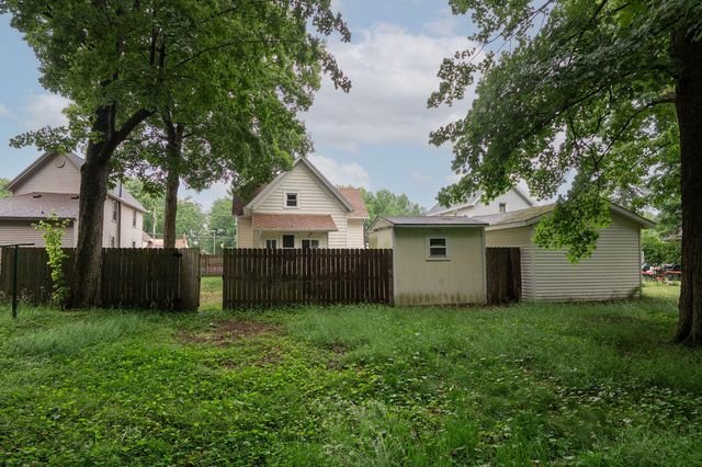 436 E Division Street, Dowagiac City, MI 49047