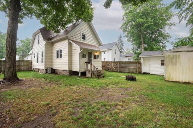 436 E Division Street, Dowagiac City, MI 49047