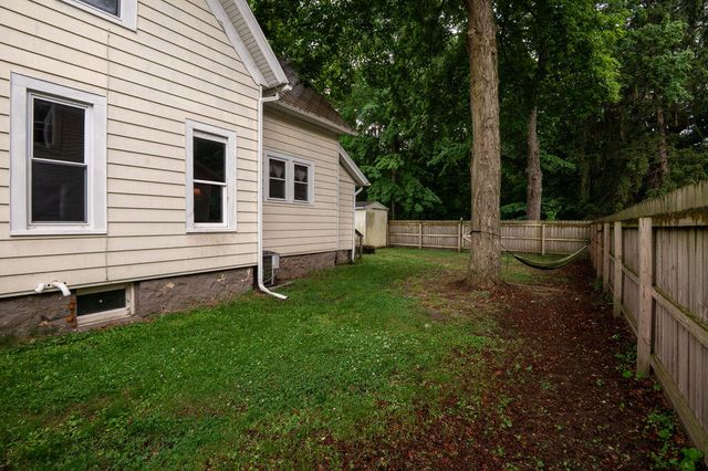 436 E Division Street, Dowagiac City, MI 49047