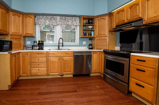 436 E Division Street, Dowagiac City, MI 49047