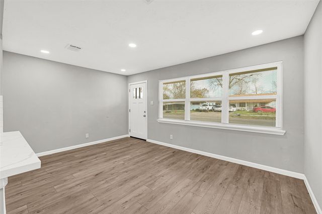 1106 Pauline Avenue, Pasadena, TX 77502