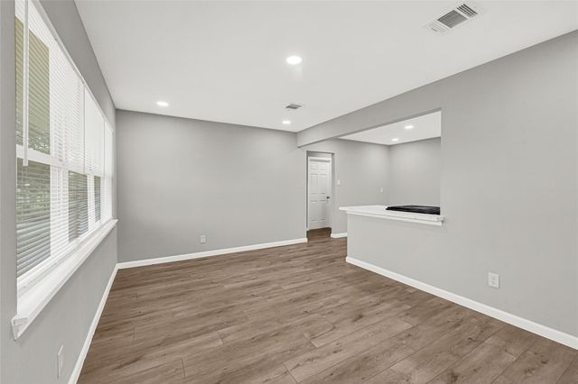 1106 Pauline Avenue, Pasadena, TX 77502