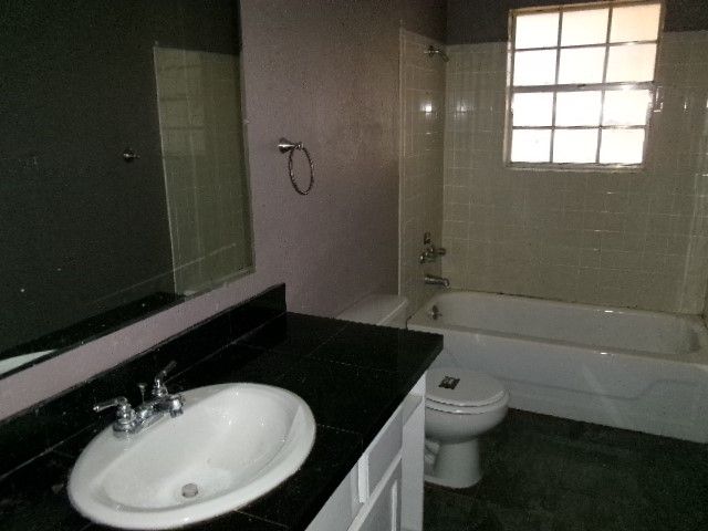 627 Woodmere Drive, Shreveport, LA 71115