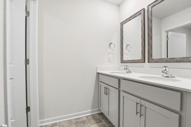 870 Barlow Lane, Woodruff, SC 29388