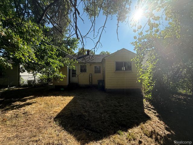 3245 Inman Street, Ferndale, MI 48220