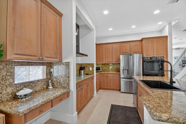 6887 Houlton Circle, Lake Worth, FL 33467