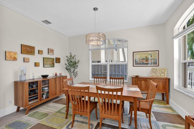 6887 Houlton Circle, Lake Worth, FL 33467