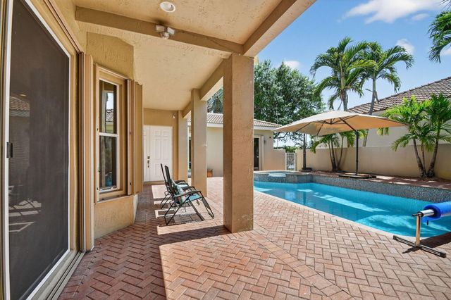 6887 Houlton Circle, Lake Worth, FL 33467