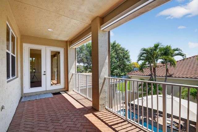 6887 Houlton Circle, Lake Worth, FL 33467