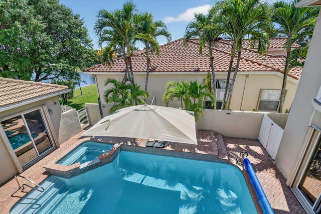 6887 Houlton Circle, Lake Worth, FL 33467