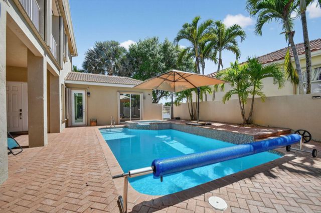 6887 Houlton Circle, Lake Worth, FL 33467