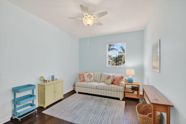 6887 Houlton Circle, Lake Worth, FL 33467