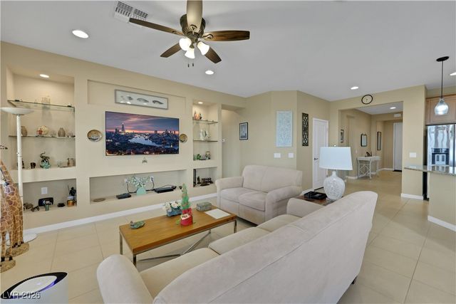 2760 Renewal Court, Las Vegas, NV 89138