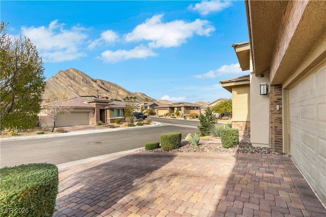 2760 Renewal Court, Las Vegas, NV 89138