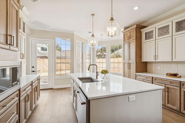 1713 Briaroaks Drive, Flower Mound, TX 75028