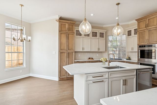 1713 Briaroaks Drive, Flower Mound, TX 75028