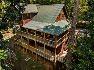 480 Palmetto Drive, Ellijay, GA 30540