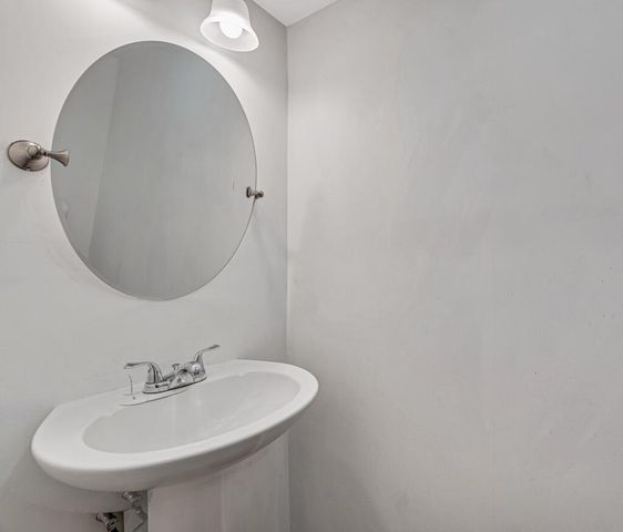 3621 Townhouse Court, West Palm Beach, FL 33407