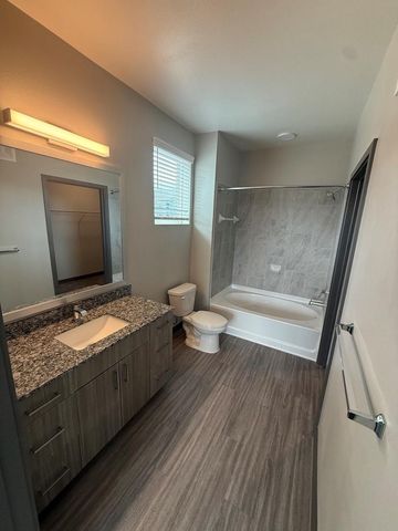 17448 N Eldridge Parkway 4302, Tomball, TX 77377