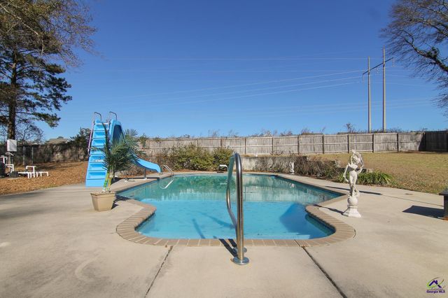 305 Empire Trail, Warner Robins, GA 31088