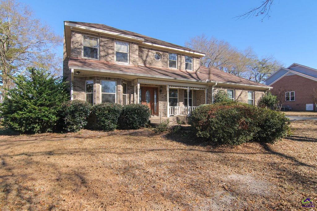 305 Empire Trail, Warner Robins, GA 31088