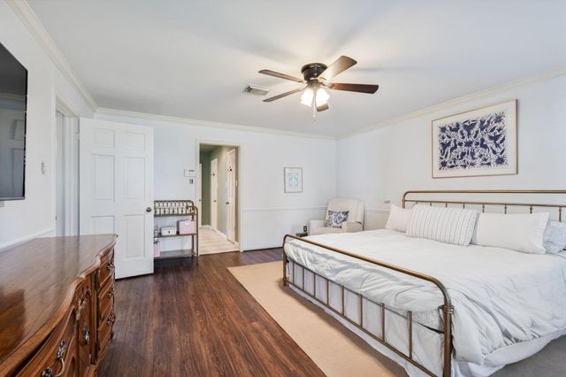 13607 Wendelyn Lane, Houston, TX 77069