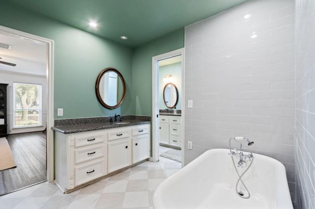 13607 Wendelyn Lane, Houston, TX 77069