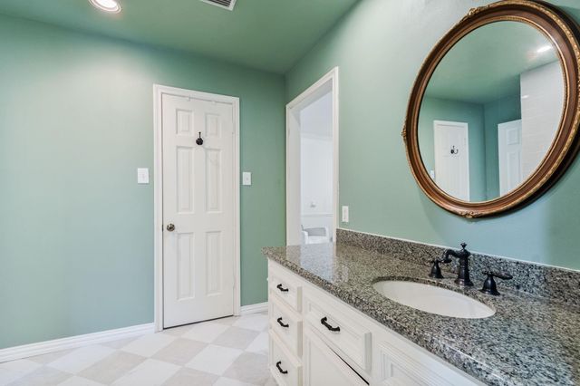 13607 Wendelyn Lane, Houston, TX 77069