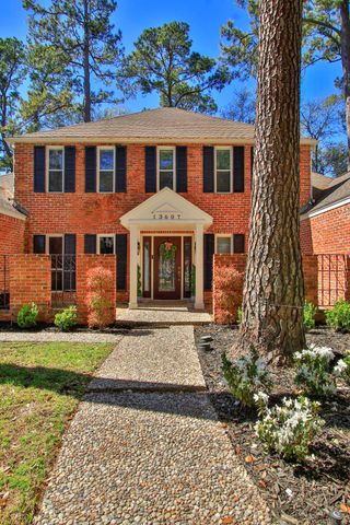 13607 Wendelyn Lane, Houston, TX 77069