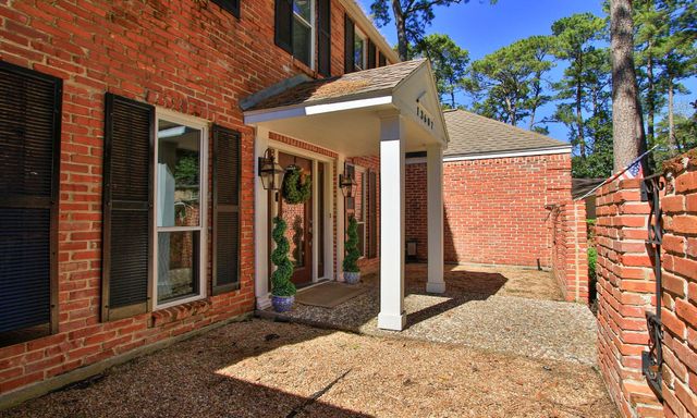 13607 Wendelyn Lane, Houston, TX 77069