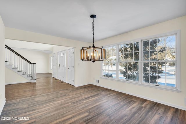 8 Winding Woods Way, Manalapan, NJ 07726