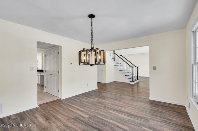 8 Winding Woods Way, Manalapan, NJ 07726