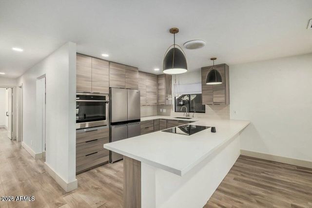 3104 E BROADWAY Road 276, Mesa, AZ 85204