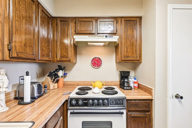 406 Anice Lane, Euless, TX 76039
