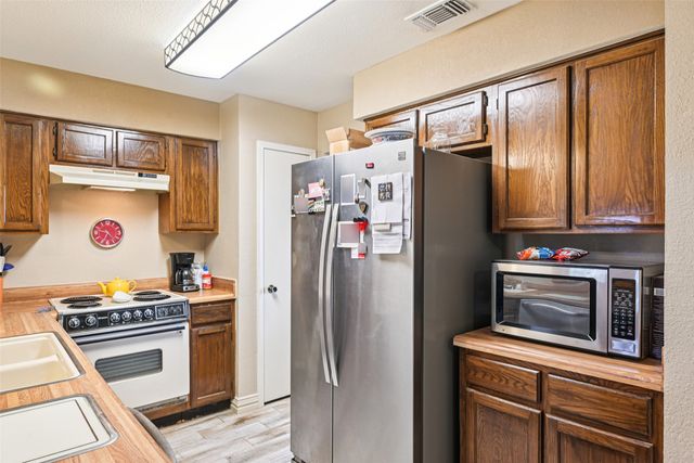 406 Anice Lane, Euless, TX 76039