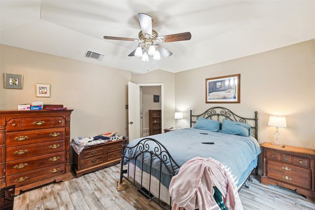 406 Anice Lane, Euless, TX 76039