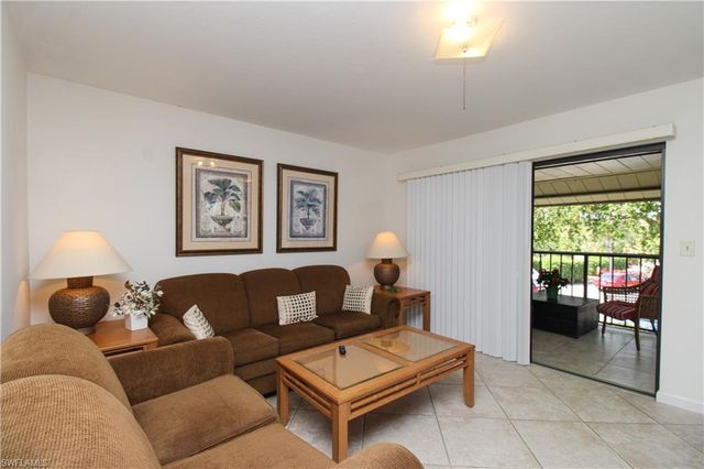 1510 Mainsail DR 7, Naples, FL 34114