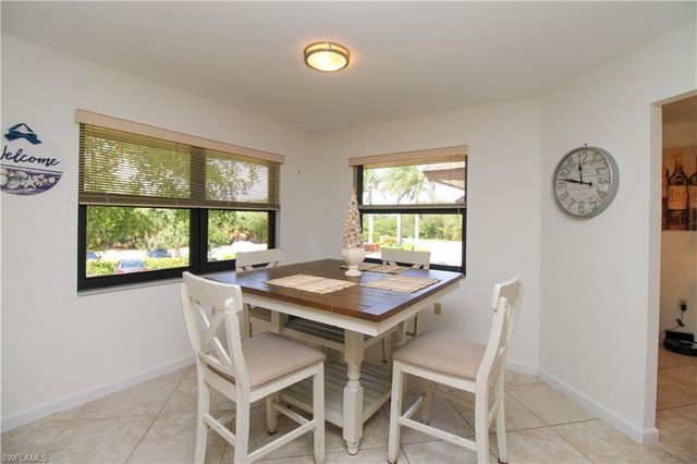 1510 Mainsail DR 7, Naples, FL 34114