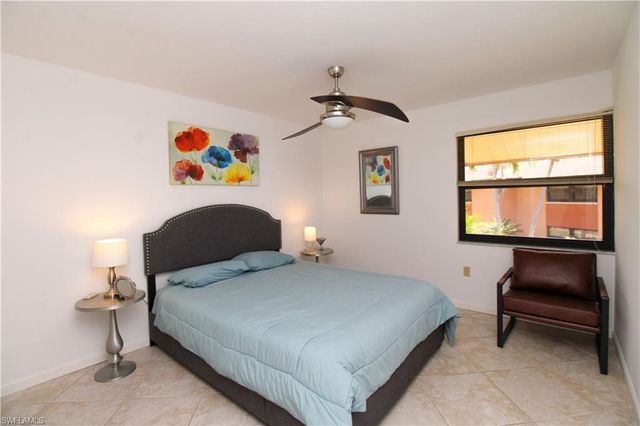 1510 Mainsail DR 7, Naples, FL 34114