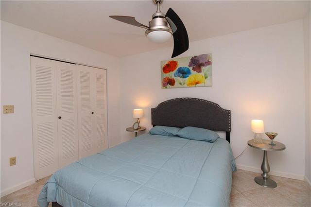 1510 Mainsail DR 7, Naples, FL 34114