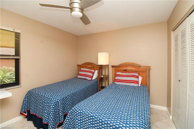 1510 Mainsail DR 7, Naples, FL 34114