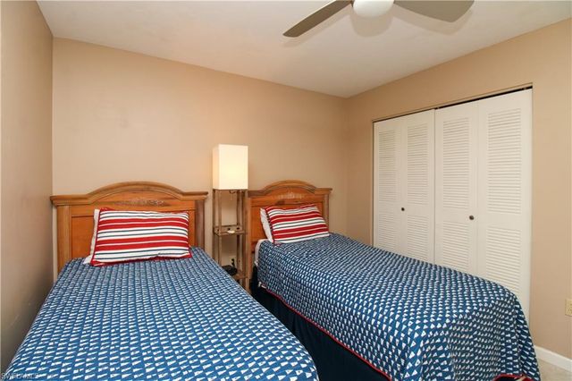 1510 Mainsail DR 7, Naples, FL 34114